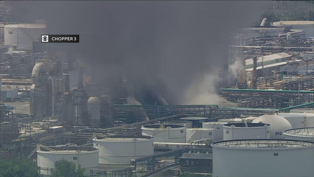 marcus-hook-refinery-fire.jpg 