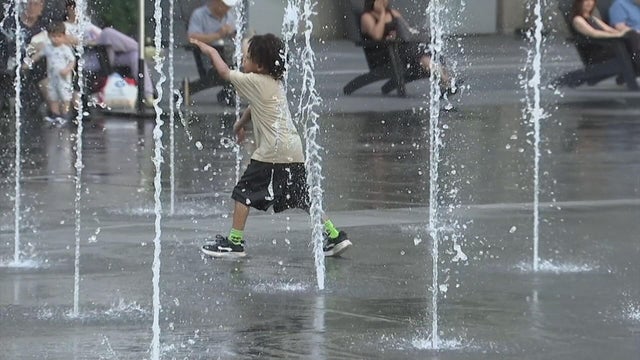 Dilworth Park fountains 