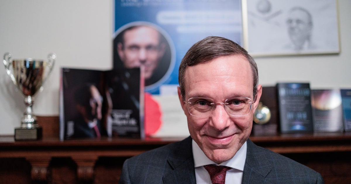 Професор от Харвард, известен с противоречиви теории за извънземни, за да ръководи Съвета за НЛО в Белия дом