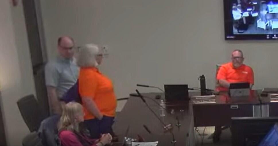 Removed Columbia Association board members continue fight to get seats back