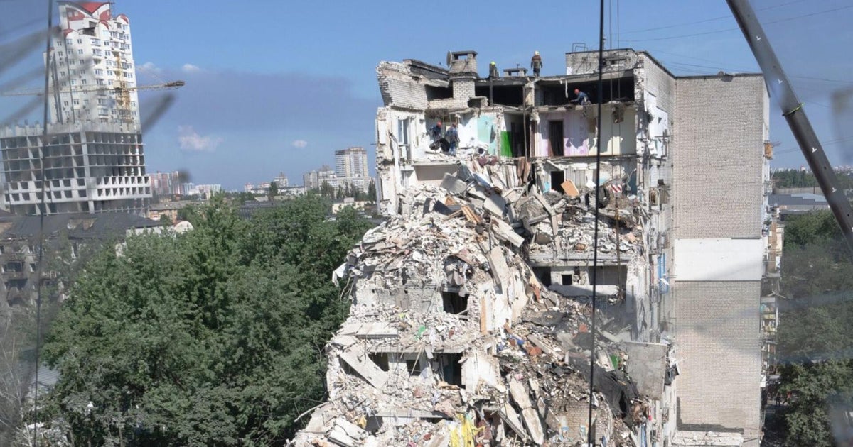 At least 17 killed, dozens injured in major Russian attack on Kyiv