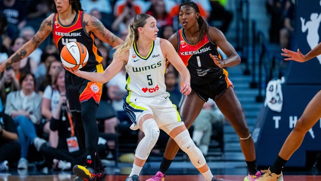 Dallas Wings v Connecticut Sun 