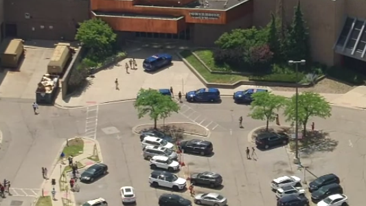 fairlane-town-center-shooting.png 