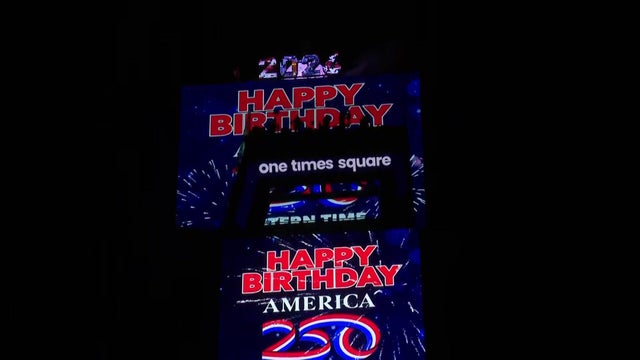Officials Gather During Final Times Square New Year&acirc;s Eve Ball 