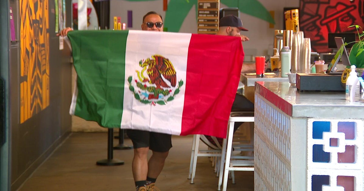 Twin Cities bars see boost in revenue as fans pour in to watch World Cup