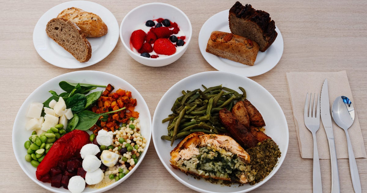cbsnews.com - Jeff  Wagner - Does the order in which you eat food matter?