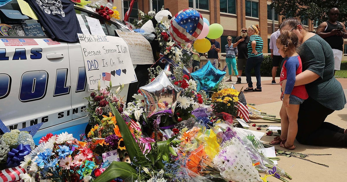Dallas ceremony remembers 5 fallen officers 10 years after 2016 ambush