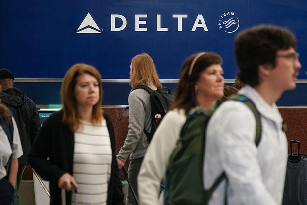 One In Ten Airport Screeners Skip Work As Funding Fight Drags On