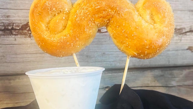 07-butter-brew-mustache-pretzel.jpg 