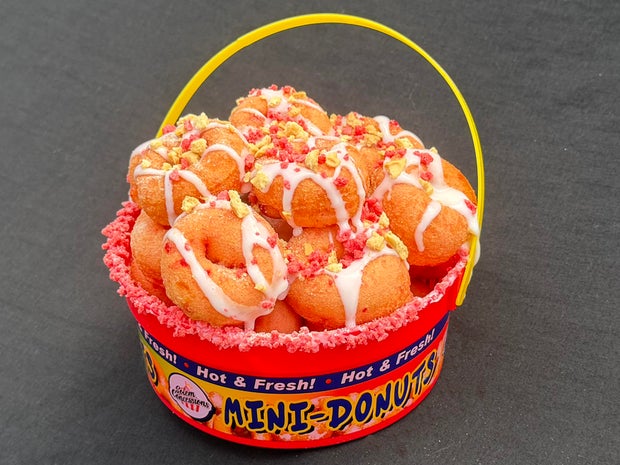 33-strawberry-crunch-mini-donuts.jpg