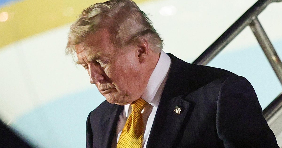 What we know about Trump's decision to switch Air Force One planes