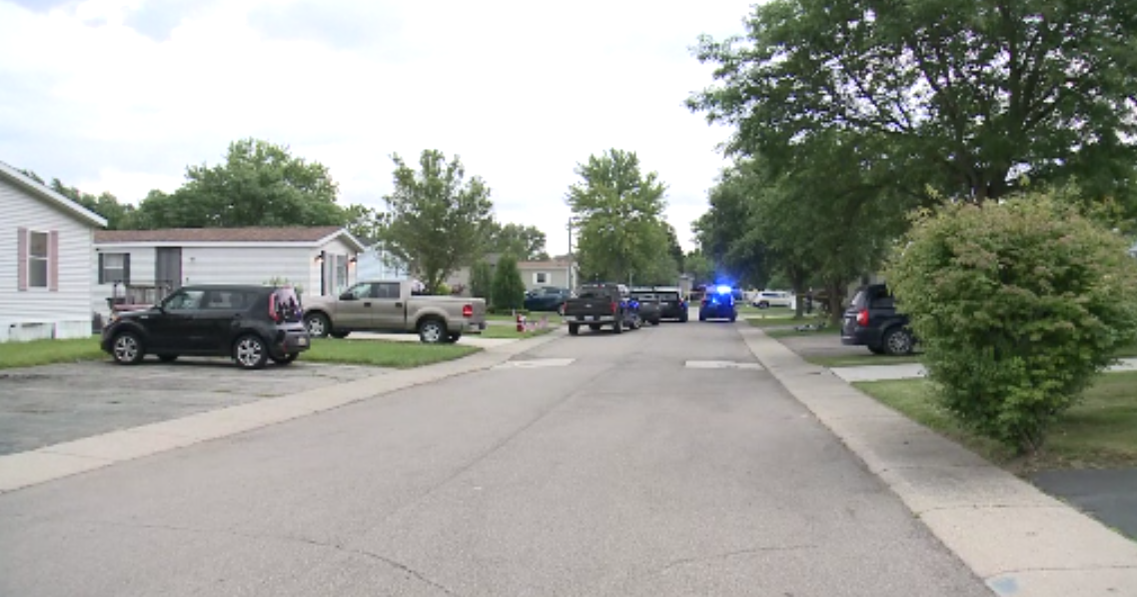 Suspect in custody after man dies in Shelby Township, police say - CBS ...