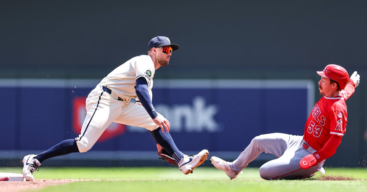 Royce Lewis homers, doubles to lead Twins over Angels 5-3