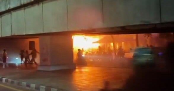 At least 30 killed in Bangkok beer hall fire, authorities say