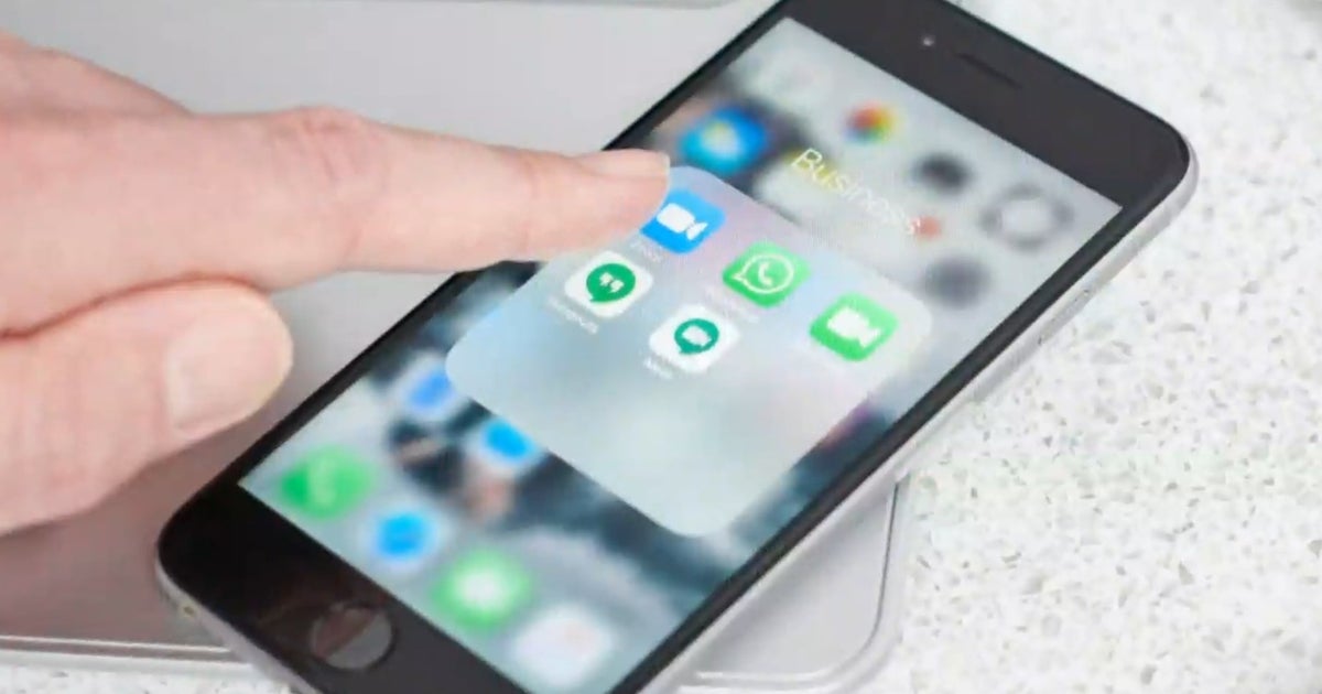 Scammers are using FaceTime to pose as banks and steal your money. Here's what to watch for.
