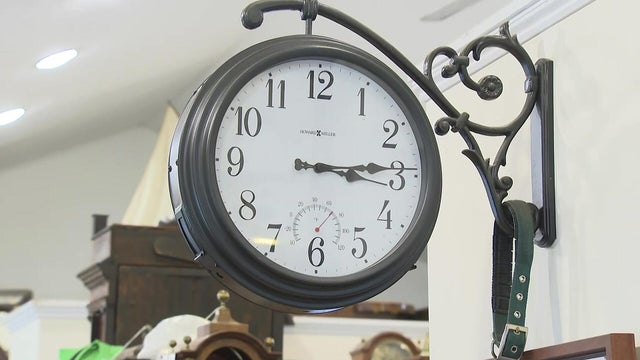 Clock 