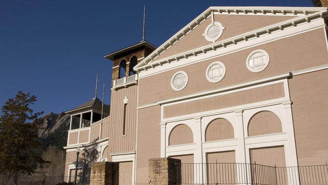 auditorium.jpg 
