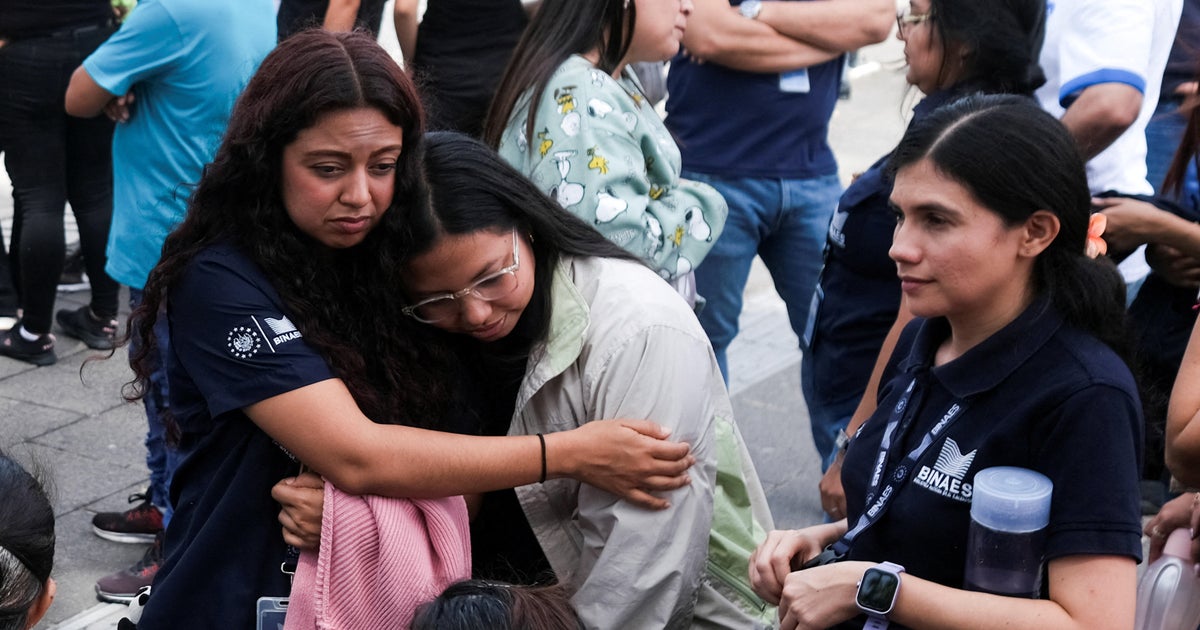 Strong earthquake hits Mexico-Guatemala border, tsunami alert lifted