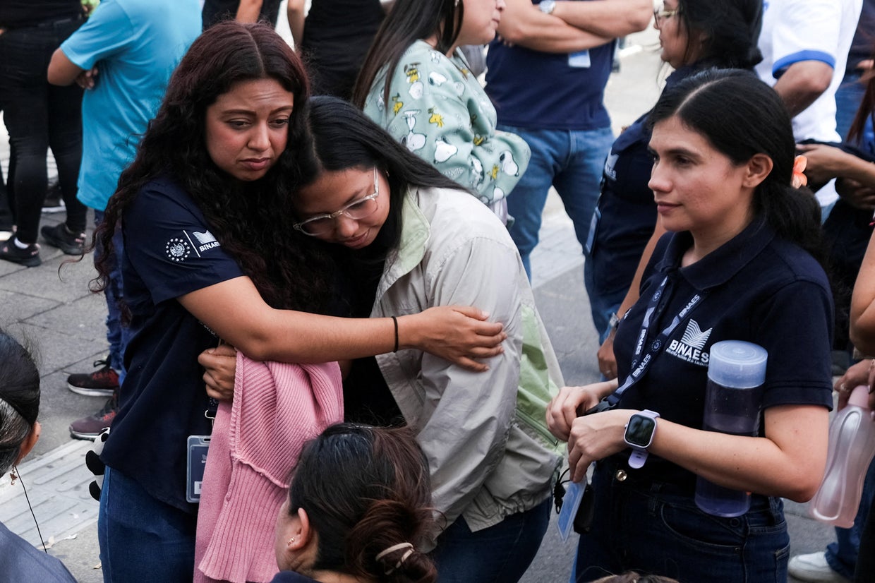 Powerful earthquake hits Mexico-Guatemala border, triggering temporary tsunami alert