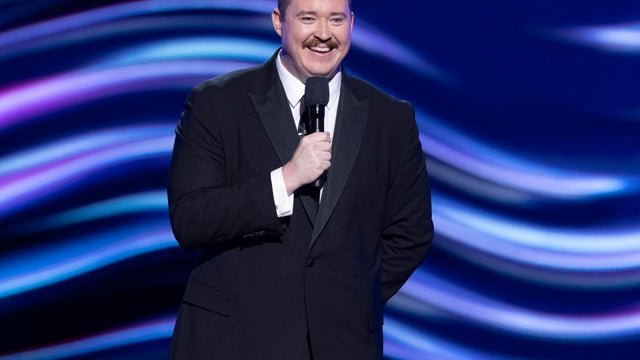 SHANE GILLIS 