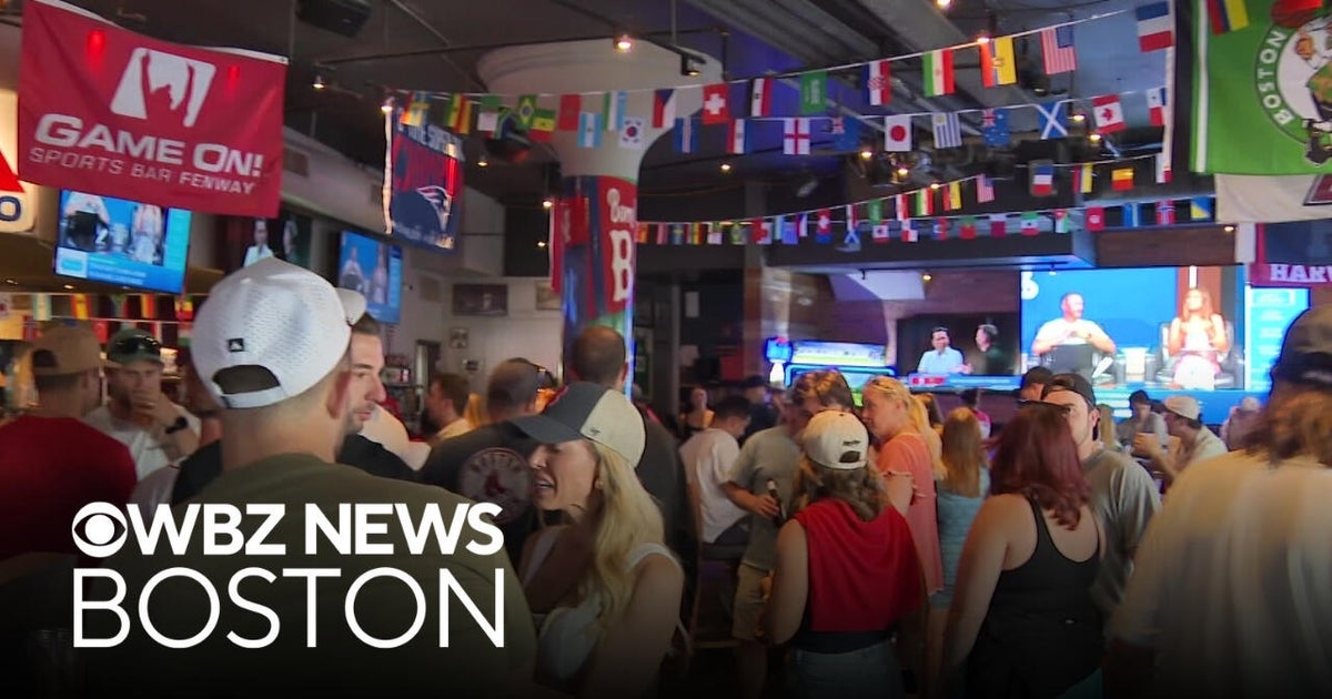 Businesses hope that Boston can maintain high nightlife energy after summer of events