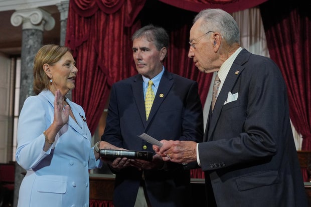 Darline Graham sworn in as senator