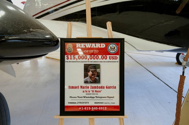 Airplane used to bring cartel leaders to FBI custody on display in New Mexico