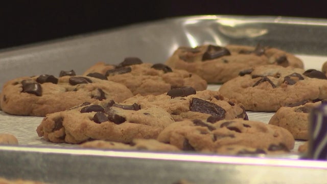 insomnia-cookies.jpg 