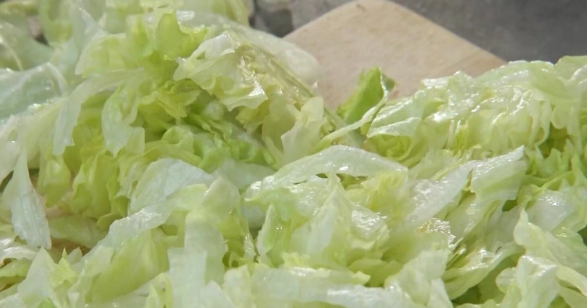 Cyclospora outbreak linked to lettuce drives some California shoppers to farmers markets