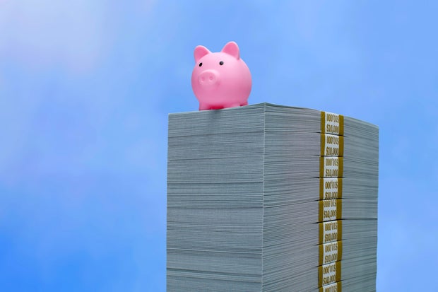 Here's how much interest a $65,000 high-yield savings account can earn now