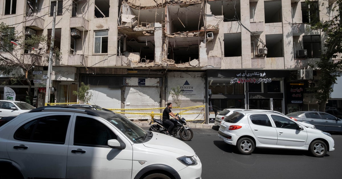 U.S. carries out more Iran strikes as Trump threatens “major military punishment”