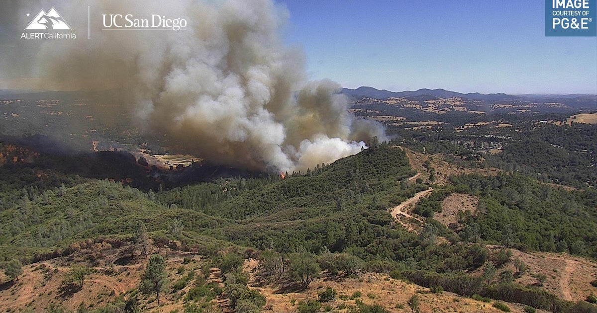 Dove Fire burning near Sonora has dangerous rate of spread, Cal Fire says