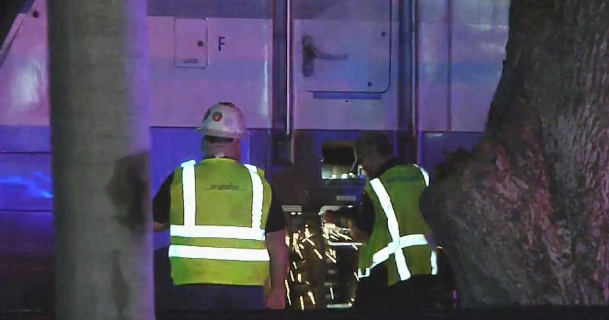 Brightline train slams into car in Fort Lauderdale injuring woman
