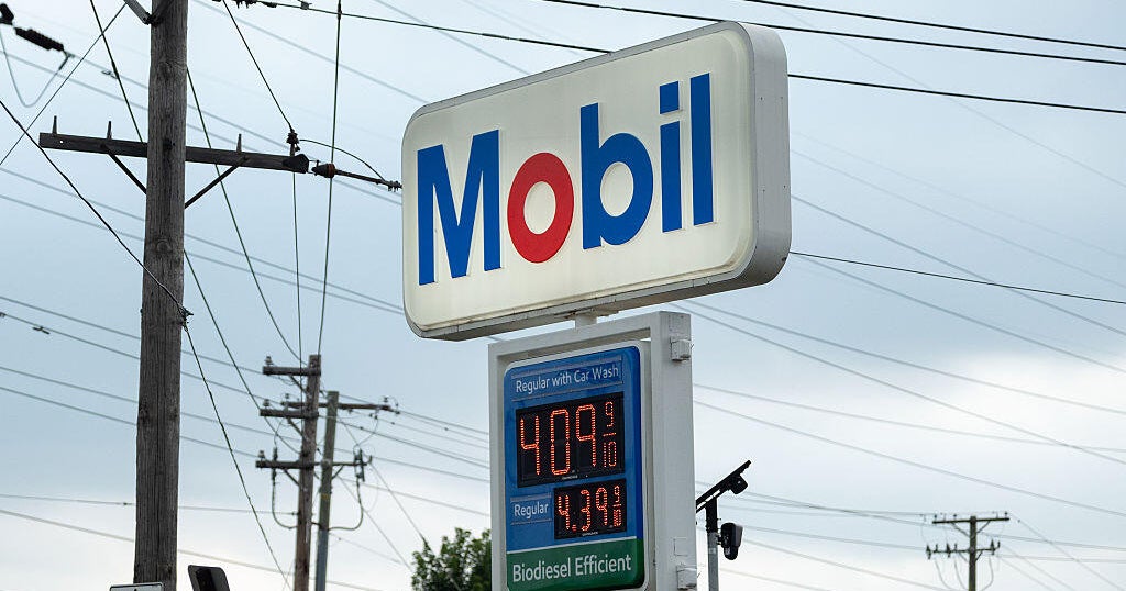 cbsnews.com - Jeff  Wagner - Do gas prices actually affect election outcomes?