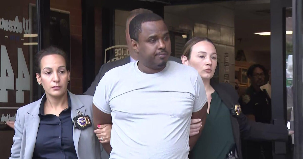 Man pleads not guilty to Bronx triple shooting that killed 12-year-old