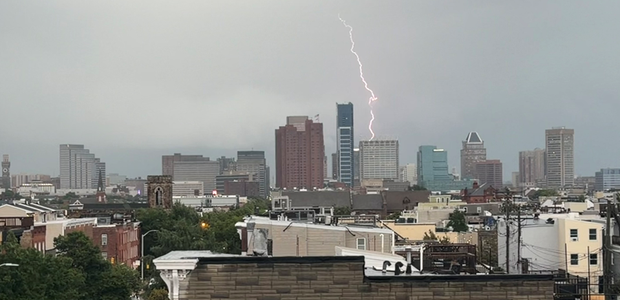 lightning-strike.png 
