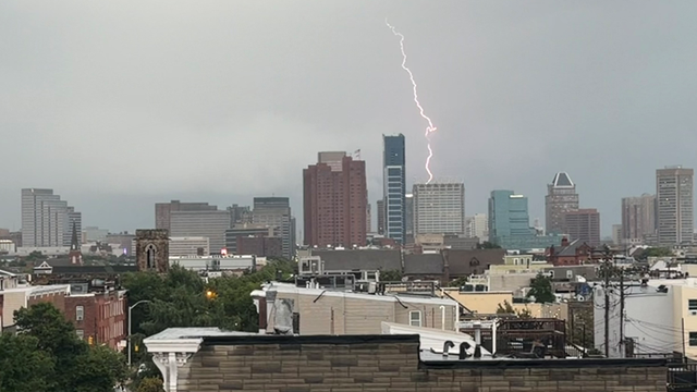 lightning-strike.png 