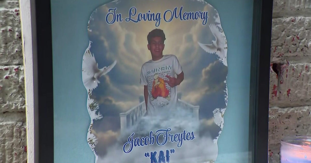 Mother of Bronx boy killed by stray bullet remembers her son: "He was a fun  kid, loving, smart" - CBS New York