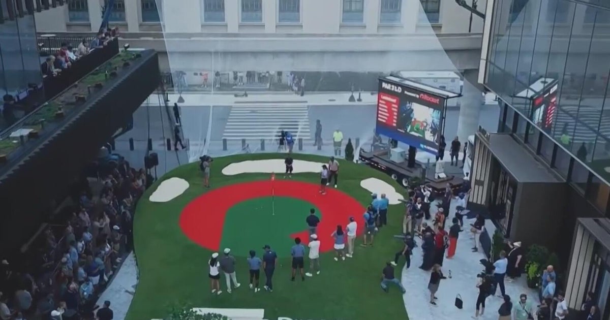 Pro golfers meet up for Par 3 in the D ahead of Rocket Classic