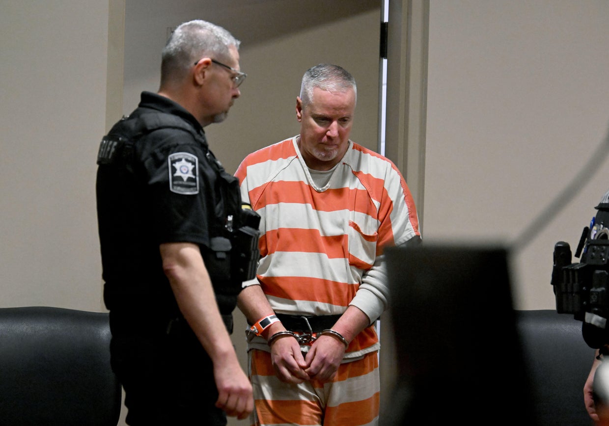 Colin Gray, father of Apalachee High School shooter, files motion ...