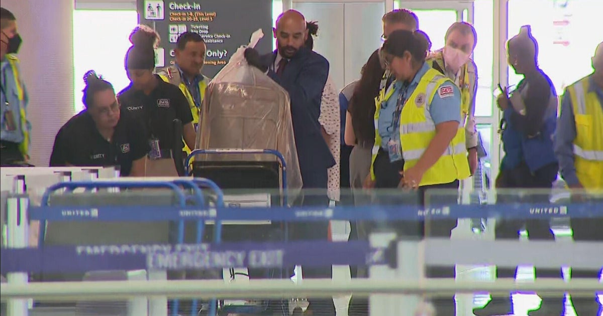 Unattended bag causes temporary security shutdown of terminal at Denver International Airport