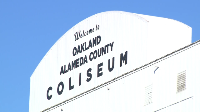 oakland-coliseum.png 