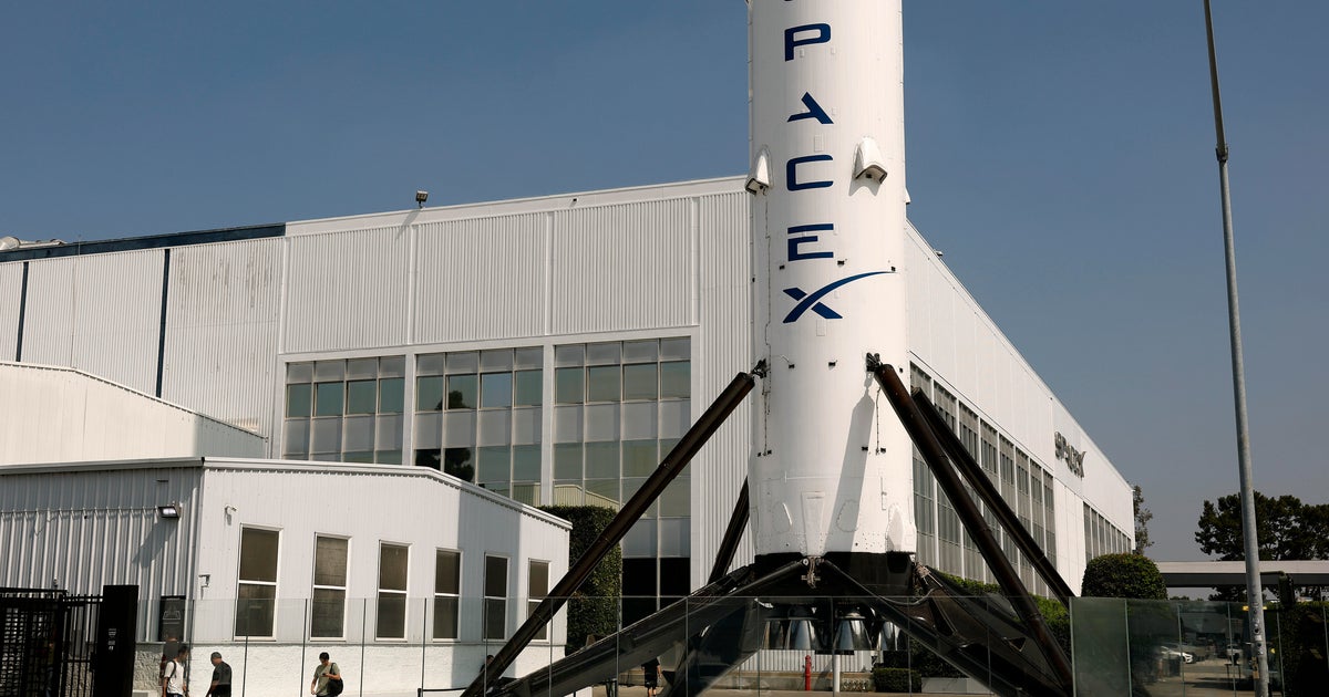 SpaceX показва силен ръст в първия си отчет за печалбите след излизането си на борсата