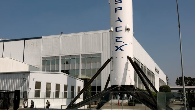 SpaceX Reports First Quarterly Earnings Since Going Public 