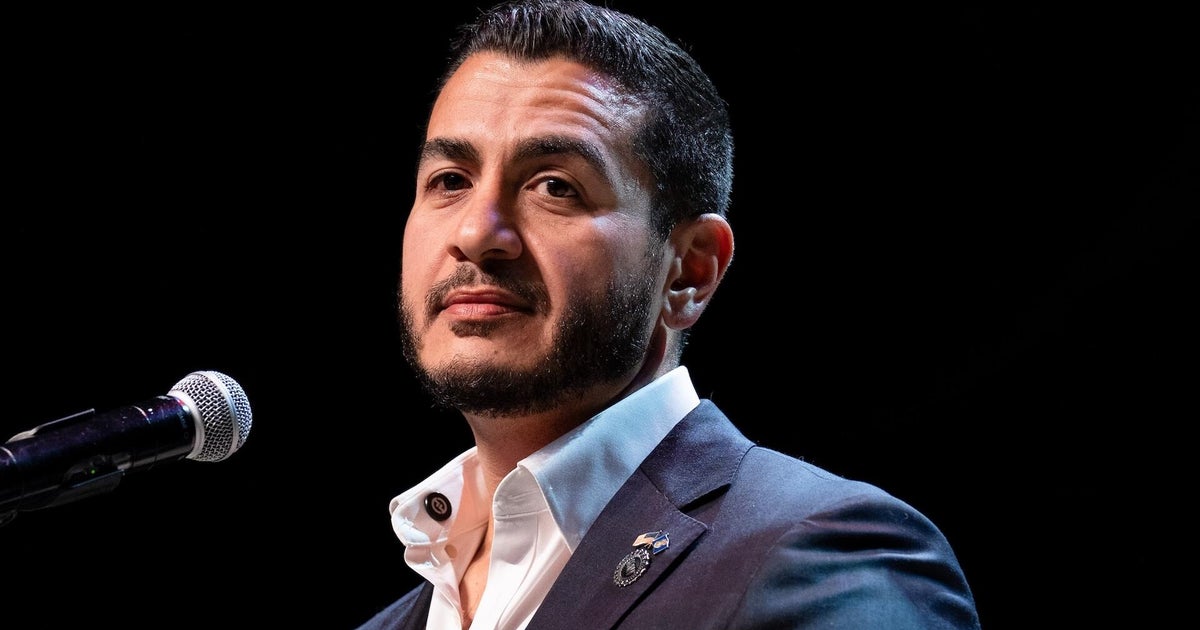 Progressive Abdul El-Sayed wins Michigan Democratic Senate primary, CBS News projects