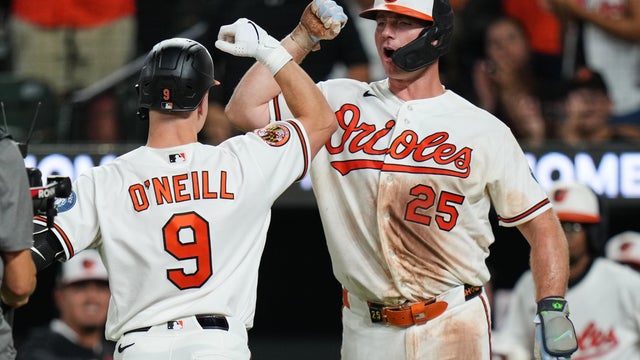 Tyler O'Neill,Pete Alonso 