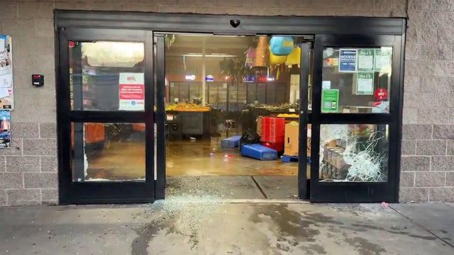 grocery-store-fire-sacramento.jpg 
