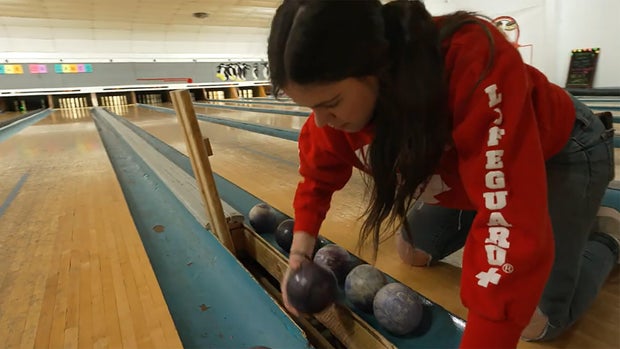 autumn-candlepin-bowling-alley.jpg