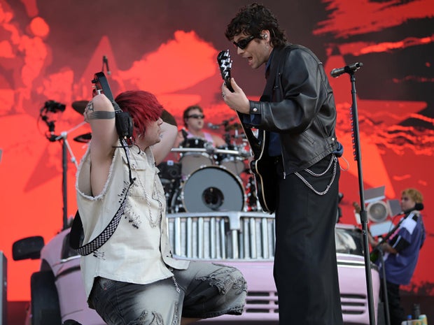 ed-spinelli-lollapalooza-d1-5secsofsummer-4.jpg 