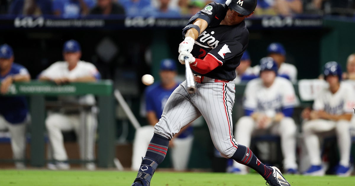 Brooks Lee’s 2-run single in 8th lifts Twins to 4-3 win over Royals